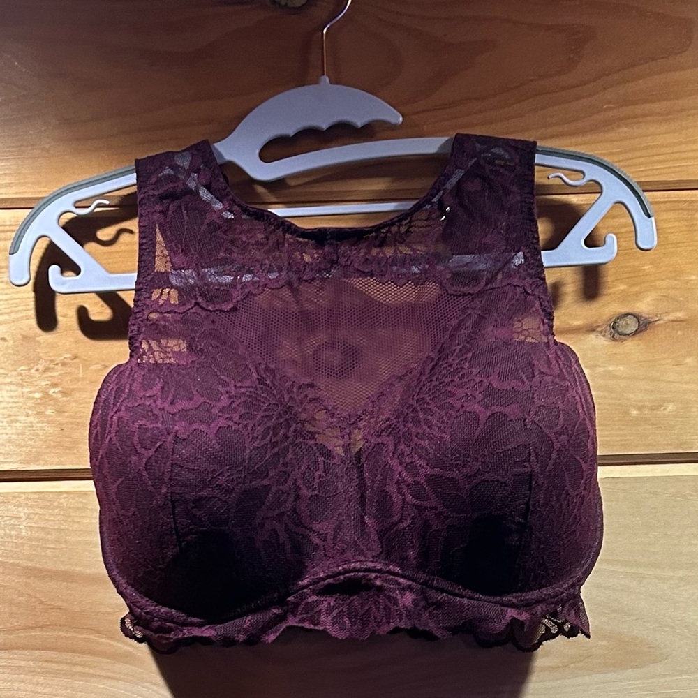 Victoria's Secret PINK Eyelash Lace High Neck Push Up Bralettes L(DD)